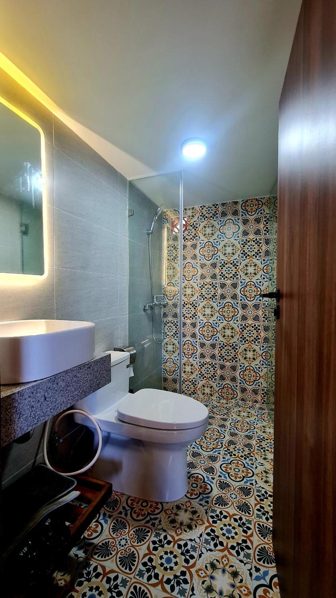 The Coral Homestay & Pub Tân Hiệ Eksteriør bilde