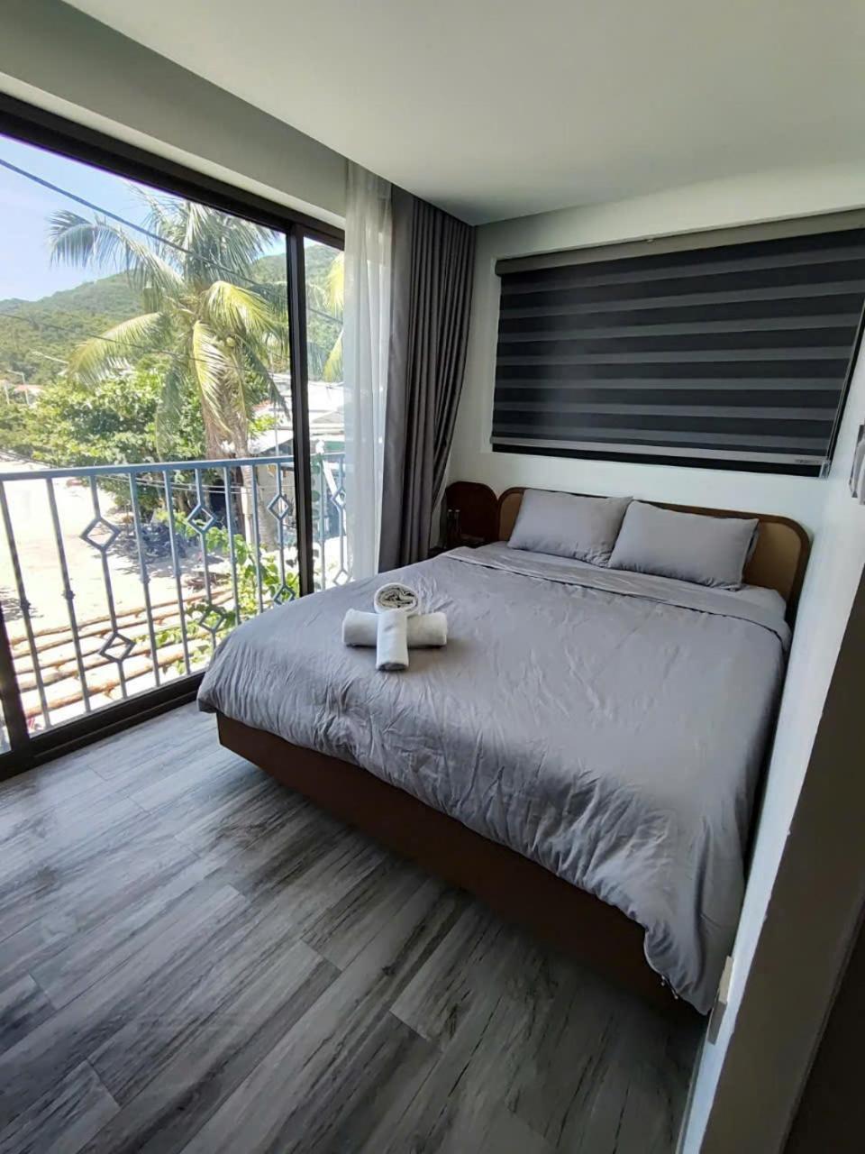 The Coral Homestay & Pub Tân Hiệ Eksteriør bilde
