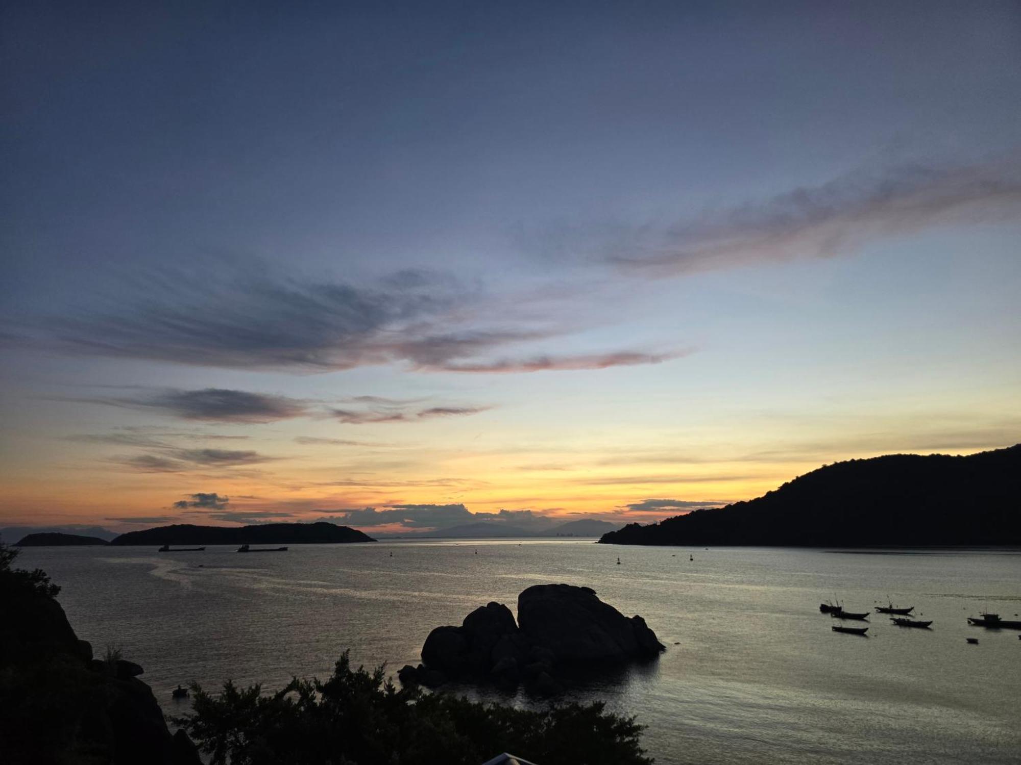 The Coral Homestay & Pub Tân Hiệ Eksteriør bilde